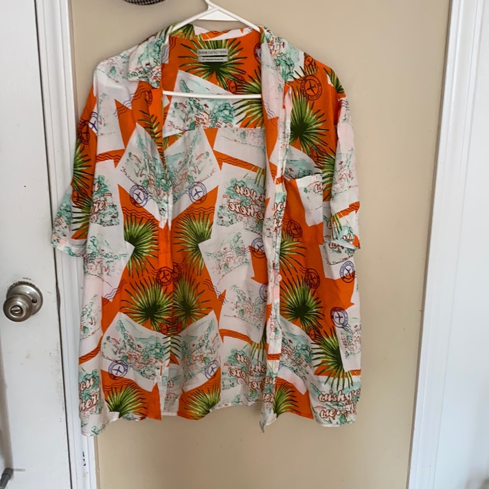 Urban outfitters Hawaiian shirt